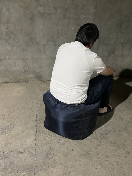 Продаються оптом 50 шт бин бегов и 50 пуфиков б/у