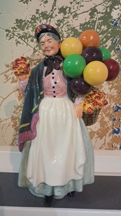 Порцеланови фигури Royal Doulton