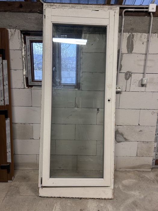 Vand set geamuri lemn stratificat + usa aluminiu