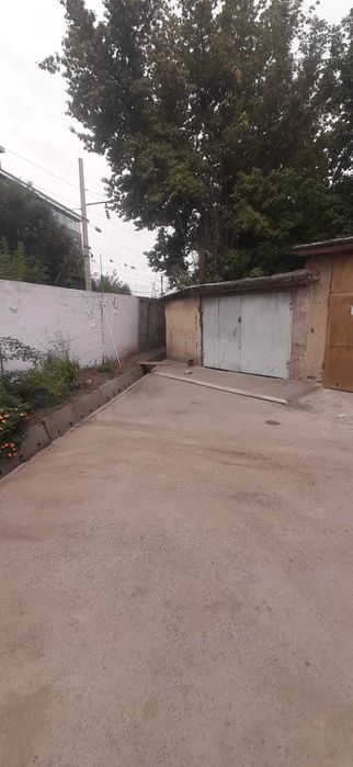 Приму в хранение шины, диски, колеса