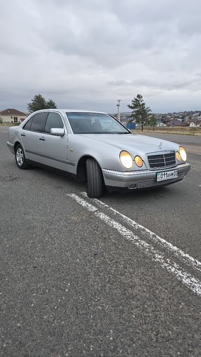 Продам мерседес w210