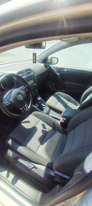 VW Golf VI 1.6 Multi-Fuel 102к.с. 2009г. (Full-Option)