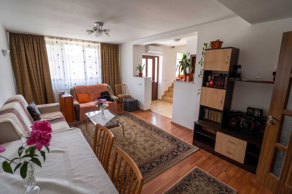 Casa de vanzare 4 dormitoare, Sp+P+1E, Auchan Bascov Pitesti