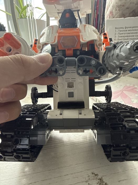 Lego-Cada Z_Robot