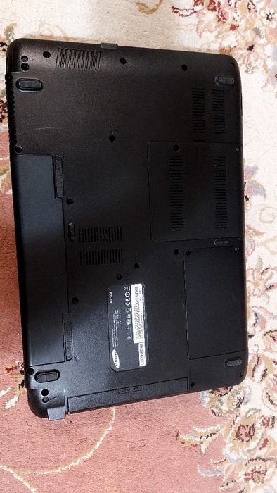 ноутбук Samsung RV508 (модель NP-RV508-A03JO).