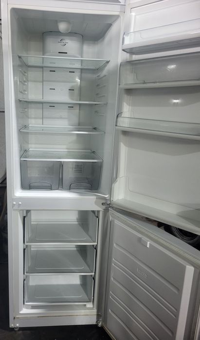 Продам холодильник атлант