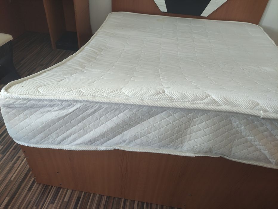 Saltea pat cu arcuri 160 x 200