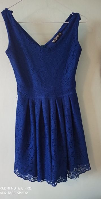 Vând  rochie ! Preț accesibil!