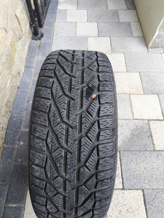 Джанти с гуми 225/45/17, 5x120