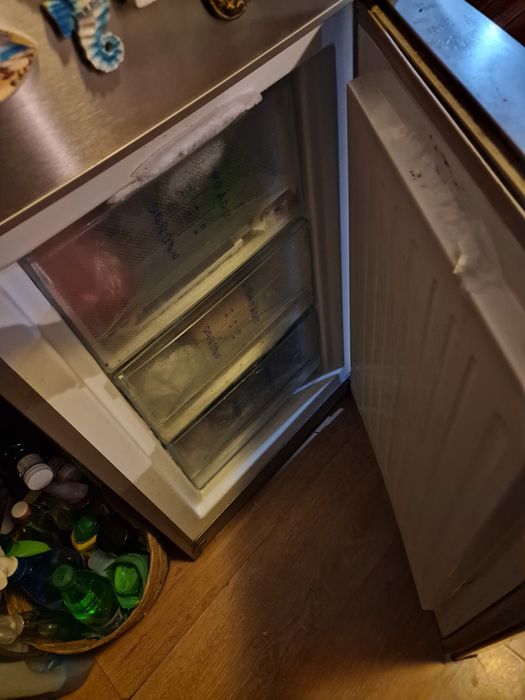 Хладилник с фризер Liebherr