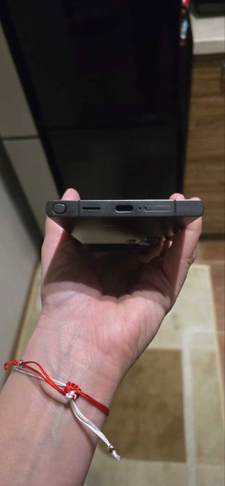 Продавам Sansung S24 ultra 512 GB