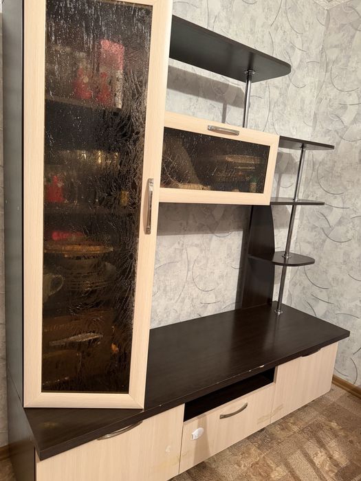 Стенка , горка для гостинной