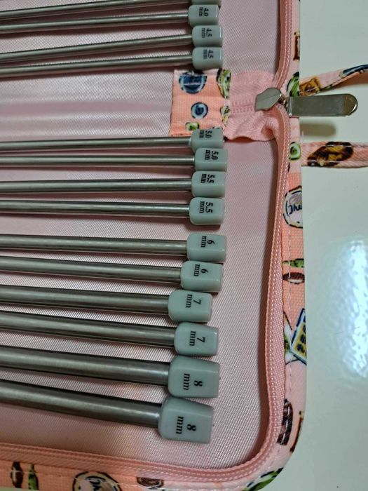 Set andrele si crosete