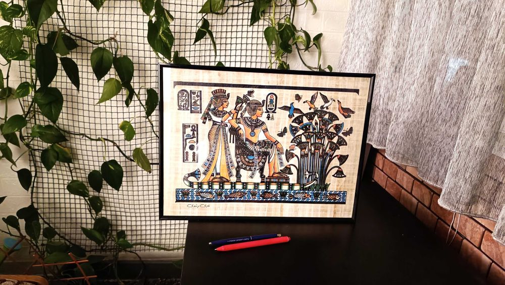 Papirus egiptean autentic — Tutankhamon și Regina Ankhesenamun - papirus înrămat