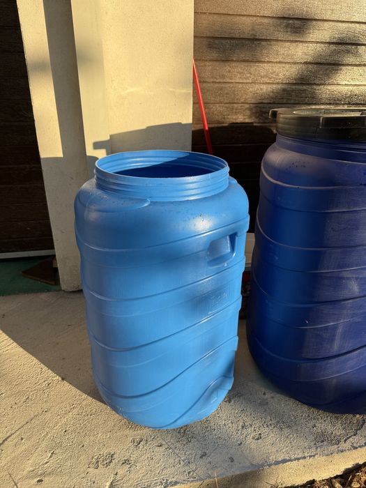vand butoaie de 120-200l
