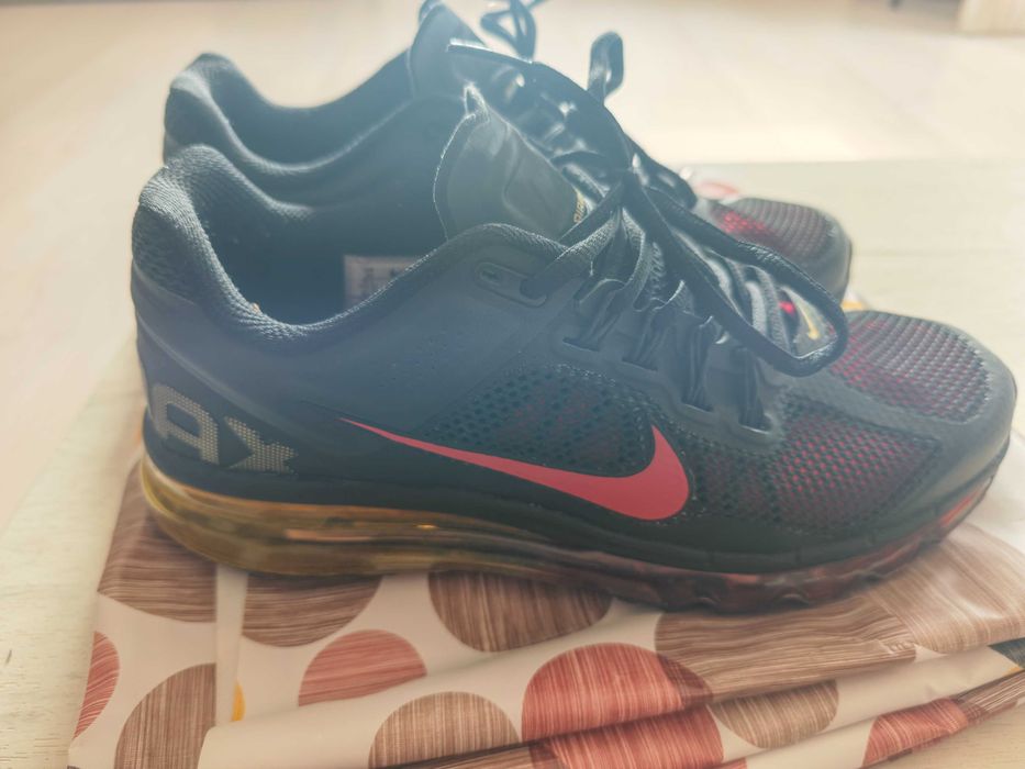 Маратонки NIKE AIR MAX 2013
