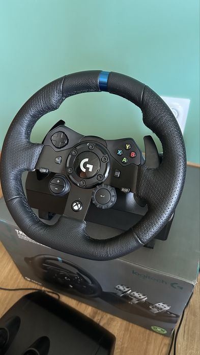 Волан с педали Logitech G923 за Xbox