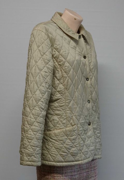 Geaca Barbour bej matlasata marimea 42