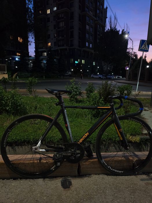 Aventon diamond 52
