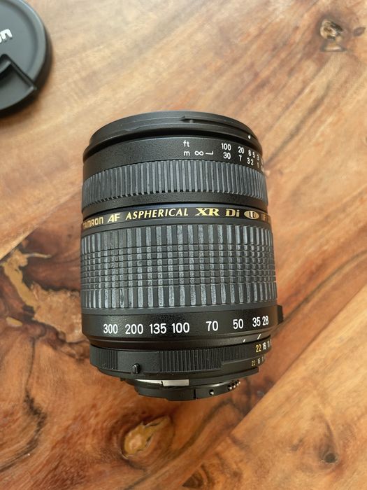 Tamron AF 28-300mm f/3.5-6.3 XR Di LD (IF) Macro за Nikon F
