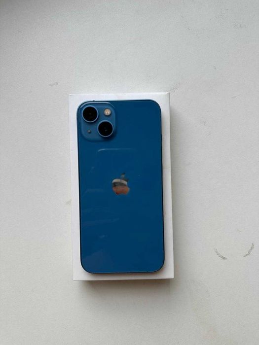 Айфон 13 Синий Iphone 13 Б/у