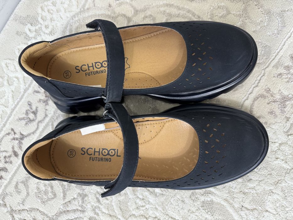 Туфли, лоферы на девочку в школу