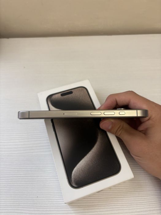 Iphone 15 pro Natural titan 128gb