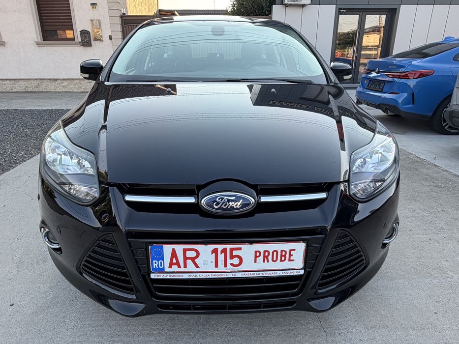 FORD Focus 2011 — imagine 4
