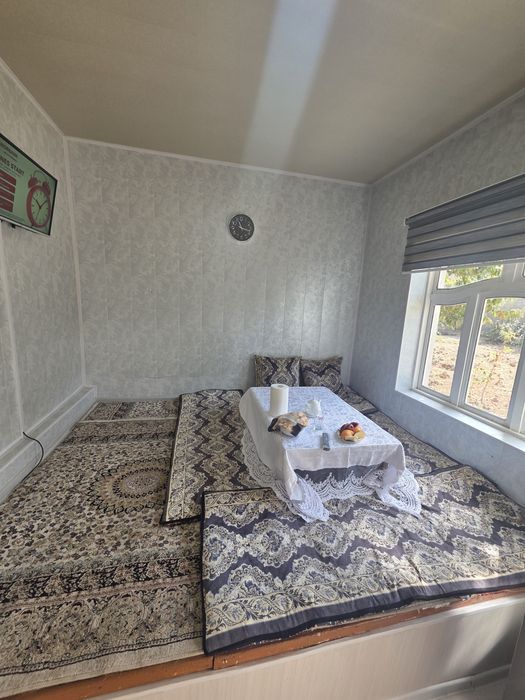 Кибрай тумани Ункӯргон маҳалласида 6 сотих 4 хона  уй сотилади.