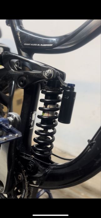 Rockshock kage rc 241x76mm