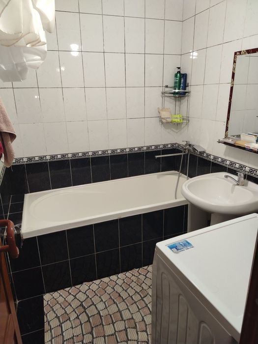 Sergili tumani 5 daxasi 2 bilan 3 metro oldi Kvartira Sotiladi 4 - xon