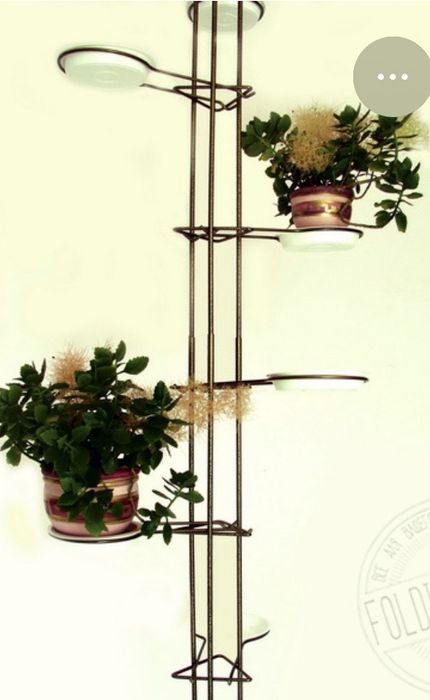 Напольная подставка для цветов