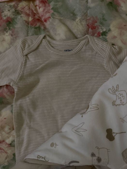 Продам 6 шт бодикоа carters
