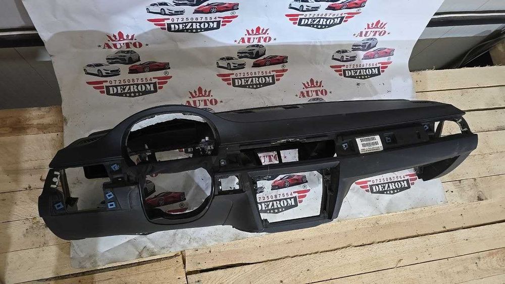Plansa bord 9202835 Bmw Seria 3 E90 E91