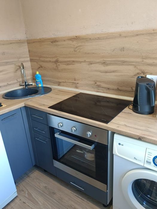 Торайгырова 26 сутки/ночь/час