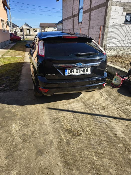 Ford focus 2009 benzina