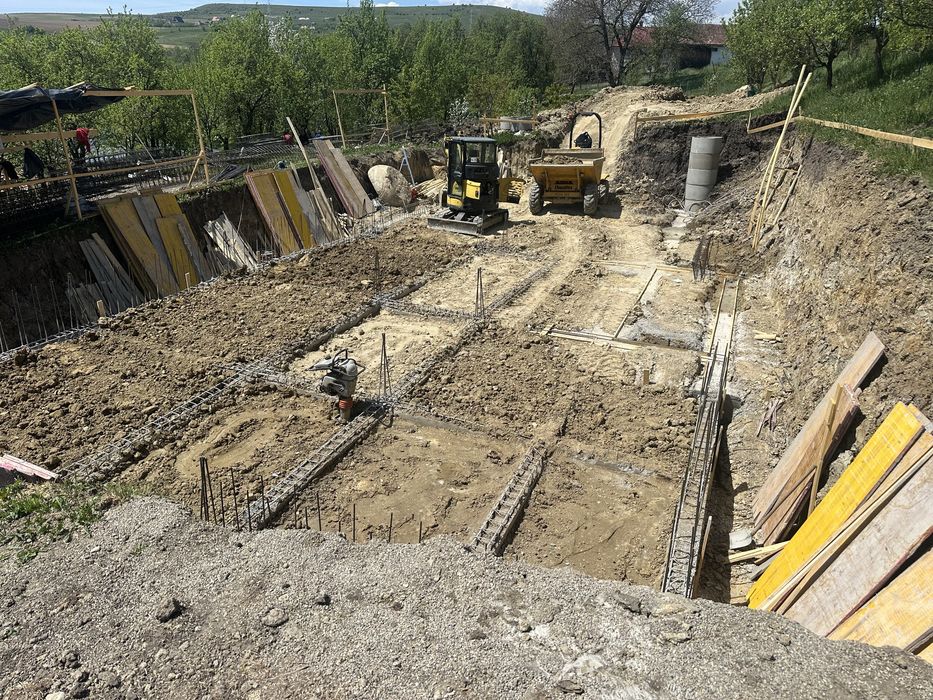 Excavatii mecanizate.