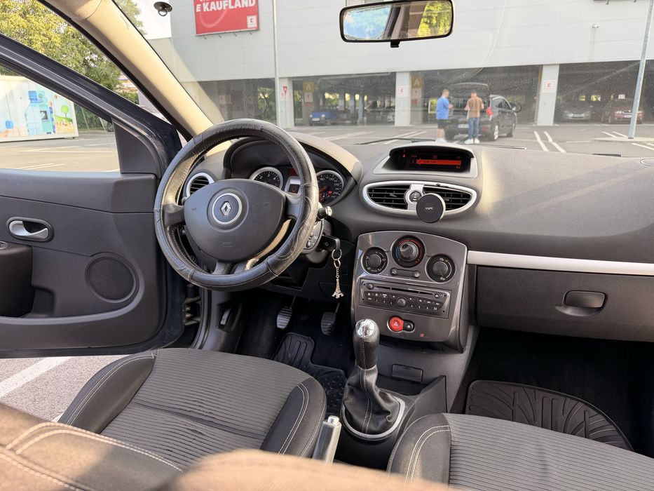RENAULT Clio 2012 — imagine 4