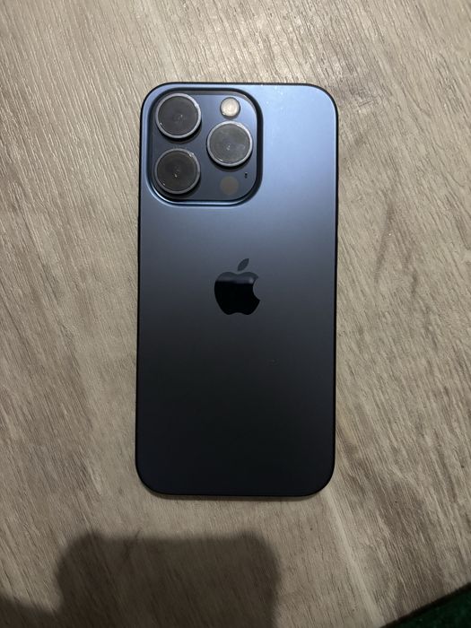 Iphone 15 pro 256gb 80%