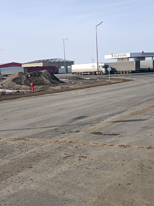 Продам коммерч.земельный участок