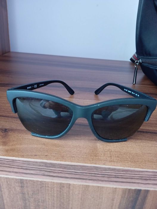 Оригинални дамски очила DKNY