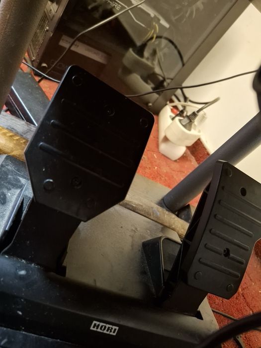 Volan ps 4 200lei pret fix!!! Produsul este nou
