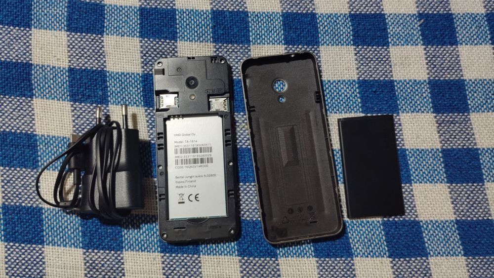 Vând Nokia 230 4G Dual SIM Black