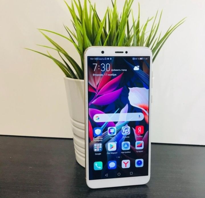 Смартфон Huawei p smart