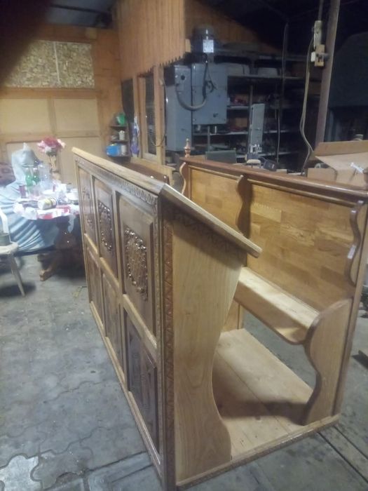 Troițe și mobilier bisericesc