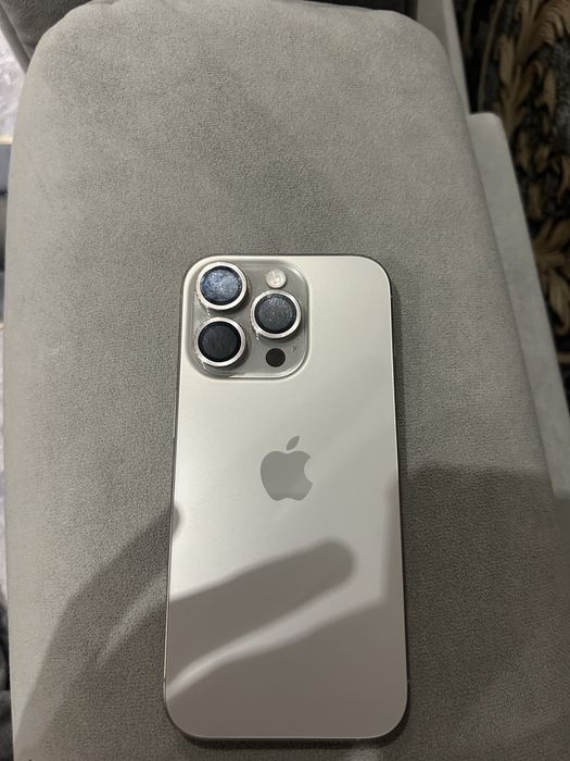 Iphone 16pro titanium