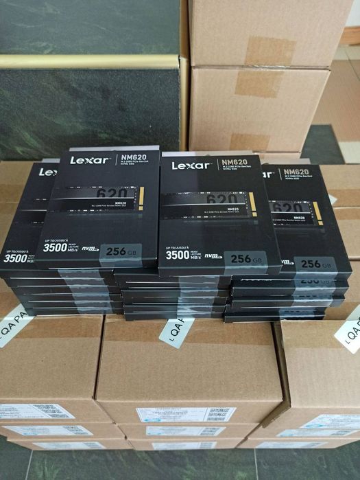 Lexar nvm 256gb 3500mb/s