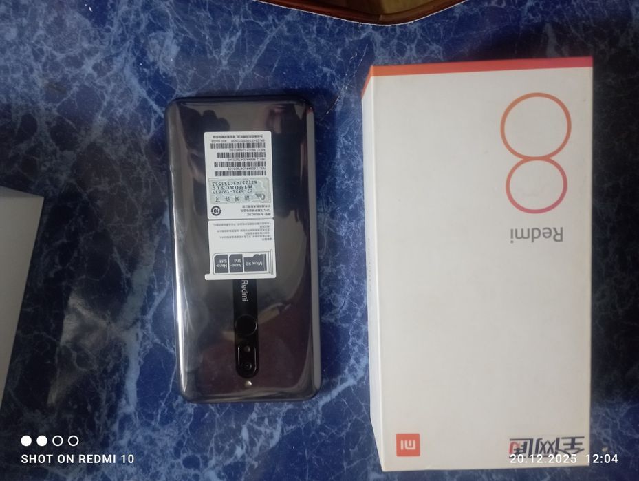 Редми8 в хорошем состояние