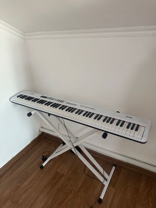 Цифравое пианино Smart piano