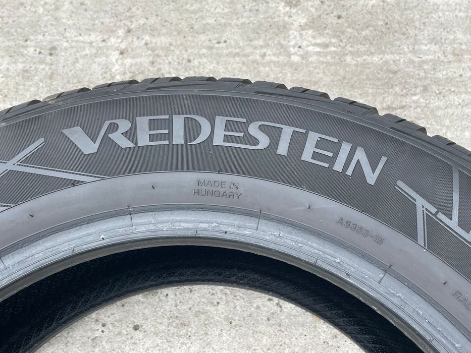 Set anvelope iarna 195 65 15 vredestein , dot 33 2020